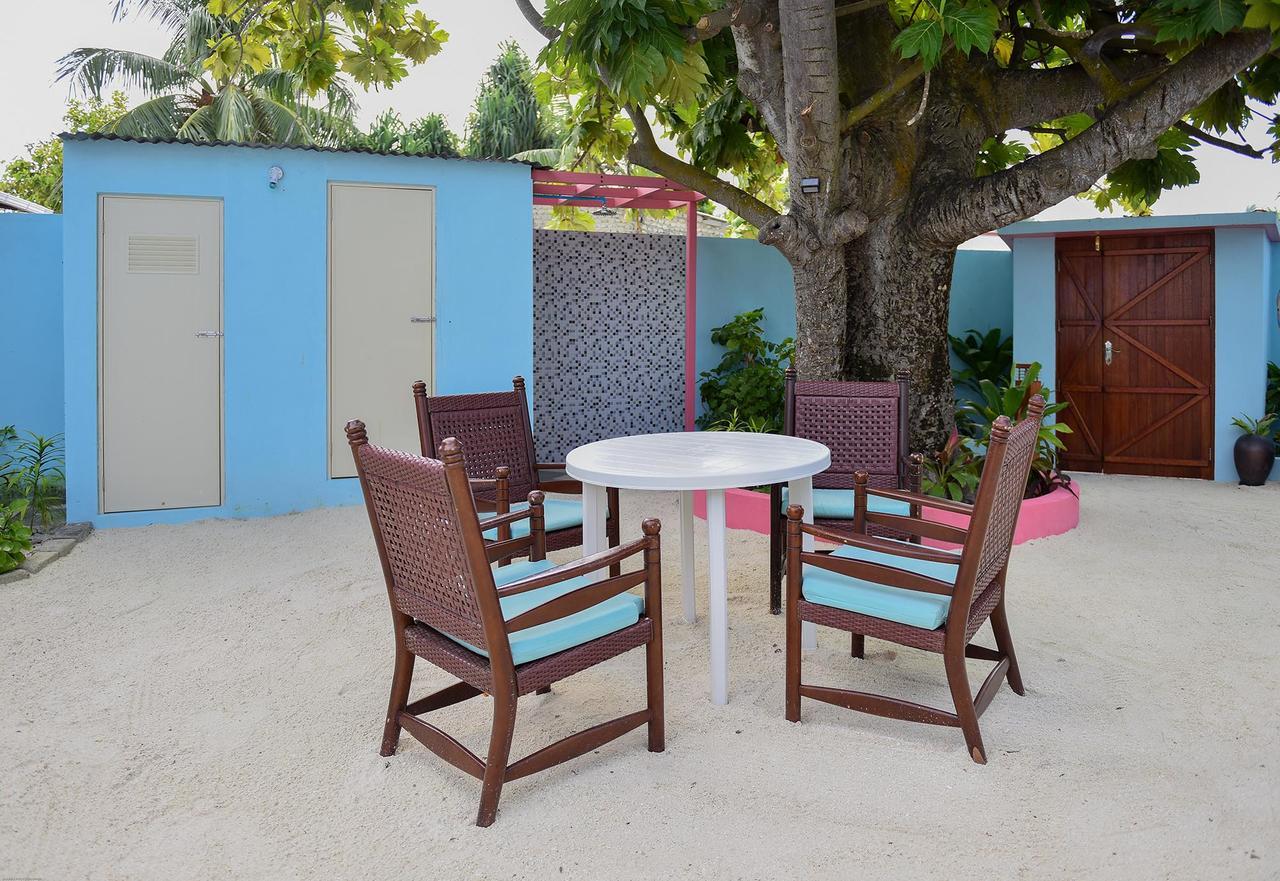 Surfretreat Ξενοδοχείο Bodufolhudhoo Εξωτερικό φωτογραφία